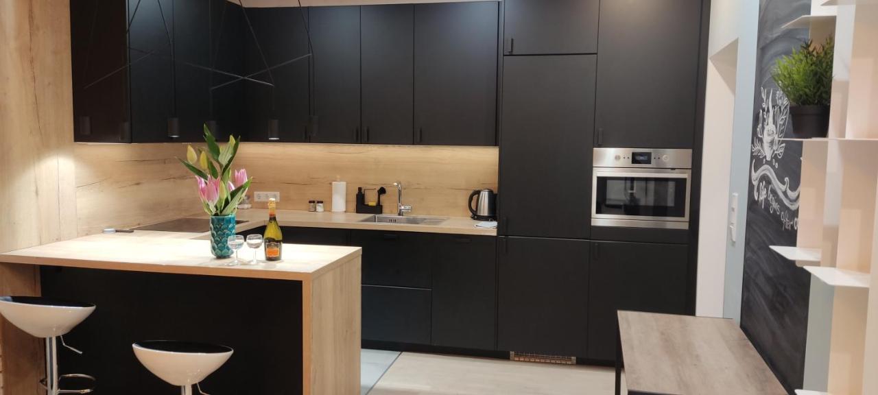 Be My Guest- Fontany Luxury Apartment Metro Wi-Fi Free Parking Zone Warszawa Eksteriør bilde